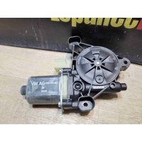 Моторчик стеклоподъемника передний правый Audi Q7 4M 2020 8W0959802