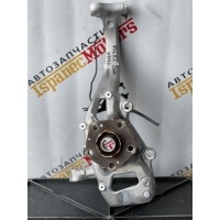 Кулак поворотный левый Audi RS6 C8 2020 4K0407559D