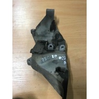 Кронштейн генератора Land Rover Discovery 4 L319 2014 CPLA-10239-AB, LR035510