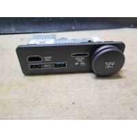 Разъем AUX / USB Land Rover Range Rover Sport L494 2018 FW93-19E110-AE, LR114028, C2D57634