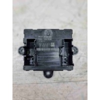 Блок управления двери передней правой Land Rover Discovery Sport L550 2018 HK83-14D618-BB, T4A14035, LR095501
