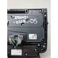 Блок управления печки/климат-контроля Land Rover Discovery Sport L550 2018 HK72-14B596-AC, HK72-14C533-MC