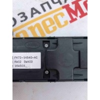 Кнопка стеклоподъемника переднего левого Land Rover Discovery Sport L550 2017 FK72-14540-AC