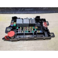 Блок предохранителей Land Rover Range Rover Evoque L551 2020 K8D2-14N030-AD, LR137652