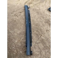Накладка на порог Mercedes-Benz ML W164 2007 A1646900740