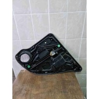 Стеклоподъемник задний левый Mercedes-Benz ML W166 2012 A1667300179