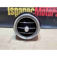 Дефлектор обдува салона Mercedes-Benz C-Class W205 2016 A2058303804