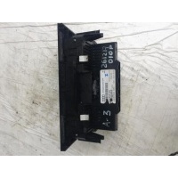 Блок управления печки/климат-контроля Audi A3 2008 8P0820043M