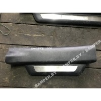 Накладка на порог Lexus RX 2011 67940-48060