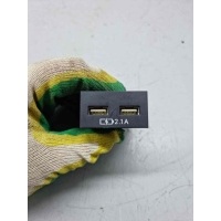 Разъем AUX / USB Lexus RX 4 2020 85532-50030