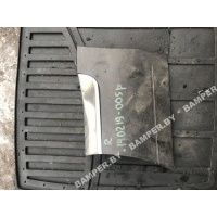 Молдинг крыла Volkswagen Touareg 2008