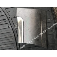 Молдинг крыла Volkswagen Touareg 2006