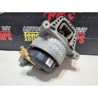 Подушка крепления двигателя Audi A4 B9(8W) 2017 8W0199371AT