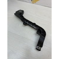 Кронштейн крепления бампера переднего Mercedes-Benz GLE W166 2016 A1666263631