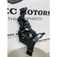 Кронштейн заднего бампера Land Rover Range Rover Evoque L551 2020 LR114958, K8D217B930AB, K8D217B930A