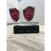 Разъем AUX / USB AUDI Q7 4M 2017 4m0035736a