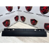 Накладка замка багажника Land Rover Defender L663 2023 l8b2425a92ad, lr132044