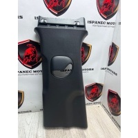 Обшивка стойки центральной левой Land Rover Defender L663 2023 l8b224397ae, lr154235