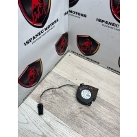Вентилятор радиатора Land Rover Defender L663 2023 l9w314d550ba, lr131944