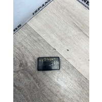 Разъем AUX / USB Jaguar F-Pace X761 2016 fw9319010ab