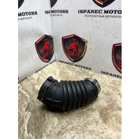 Патрубок воздушного фильтра AUDI Q7 4M 2022 06M129740D
