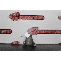 Кронштейн компрессора кондиционера AUDI A5 8T Ауди А5 8Т AUDI A5 8T 06E260835C