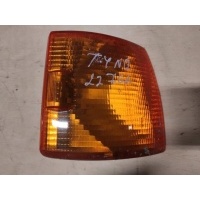 Поворотник правый VOLKSWAGEN Transporter T4 2002