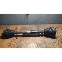 Полуось передняя правая (приводной вал, ШРУС) VOLKSWAGEN Passat B5 1998 8D0407272AQ