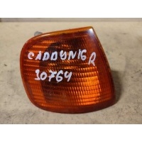 Поворотник правый VOLKSWAGEN Caddy 1997