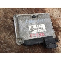 Блок управления двигателем SKODA Octavia 1998 06A906018CF 0261206141