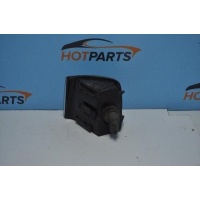 Поворотник правый VOLKSWAGEN Passat B3 1991