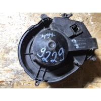 Моторчик печки AUDI A4 B5 1999 8D1820021