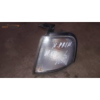 Поворотник левый NISSAN Primera p10 1994