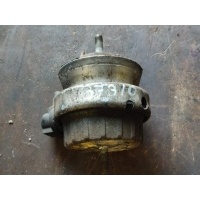 Подушка крепления двигателя AUDI A6 C6 2005 4F0199382D