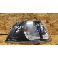 Поворотник правый VOLVO V40 2000