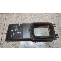 Корпус салонного фильтра VOLKSWAGEN Passat B5 1999 8D0819641B