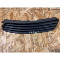 Заглушка (решетка) в бампер AUDI A4 B5 1995 8D0807345B