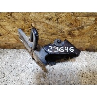 Петля двери передней правой AUDI A4 B5 1996 8D0831412A