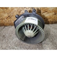 Моторчик печки AUDI A4 B5 1997 8D1820021