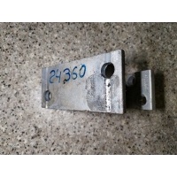 Петля двери передней левой AUDI A8 D2 1999 4D0831401