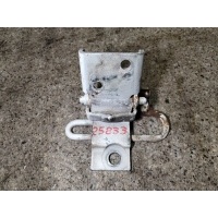 Петля двери передней левой AUDI 100 C4 1991 4A0831411A