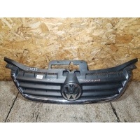 Решетка радиатора VOLKSWAGEN Touran 2005 1T0853651