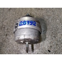 Подушка крепления двигателя AUDI A4 B5 1998 8D0199382L