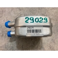 Теплообменник масляного фильтра VOLKSWAGEN Passat B3 1990 068117021B