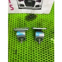 Петля двери багажника на Passat (B8), 3G2, 3G5 Volkswagen Passat B8 (2014—2020) 3G5 2017 8V3827299