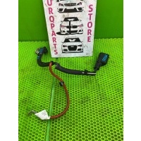 Клемма аккумулятора плюс на Passat (B8), 3G2, 3G5 Volkswagen Passat B8 (2014—2020) 3G5 2017 5Q0971228