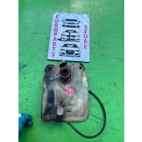 Бачок омывателя на Toyota Land Cruiser Prado 78 Toyota Land Cruiser Prado 70 (1987—1996) 24242