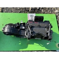 Отопитель, печка в сборе на C-Class, S205, W205 Mercedes-Benz C-класс W205/S205/C205/A205 (2014—2018) S205 2014 A2058308600