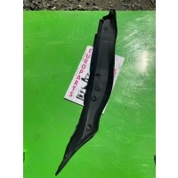 Пыльник крыла Mercedes C-Class, C205, S205, W205 Mercedes-Benz C-класс W205/S205/C205/A205 (2014—2018) S205 2014 A2058890125