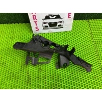 Уплотнитель капота на Mercedes C-Class, S205, W205 Mercedes-Benz C-класс W205/S205/C205/A205 (2014—2018) S205 2015 A2058317600